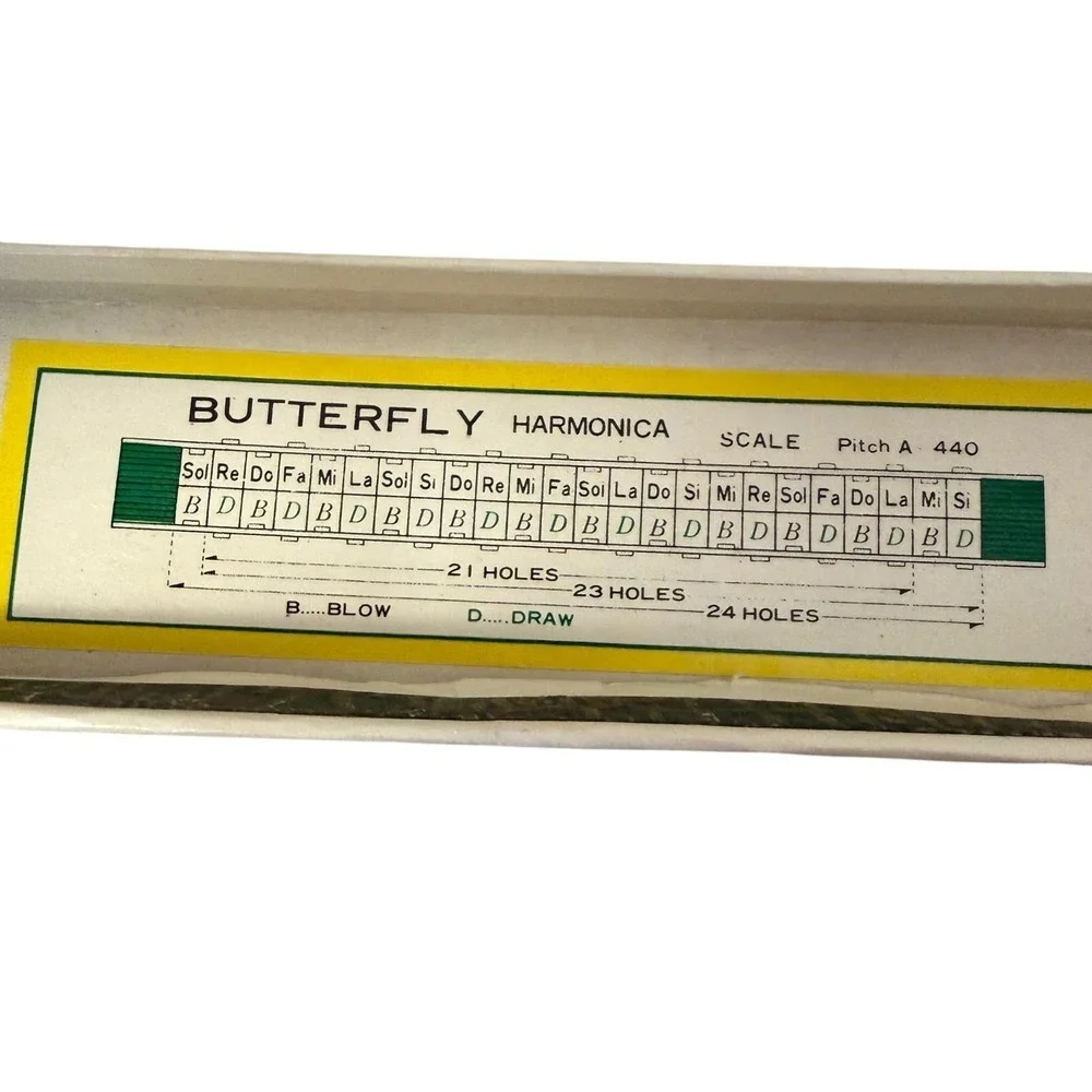Butterfly Harmonica Musical Instrument 7 3/8 OS Silver A# Key A-440 Tremolo